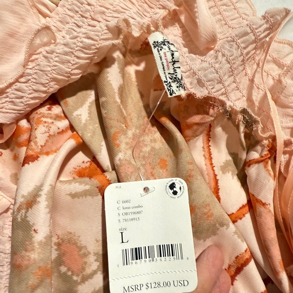 Free People Size L Pink and Orange Floral Off-Shoulder Blouse - Picture 5 of 5